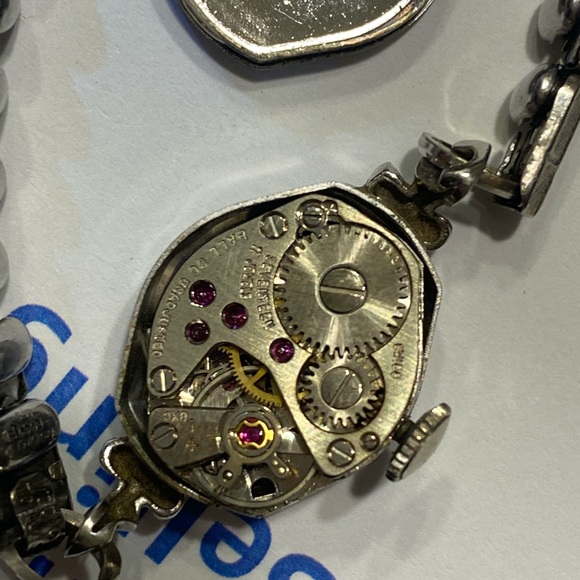 17 Jewel Unadjusted Ball Co Watch - Picture 2 of 7